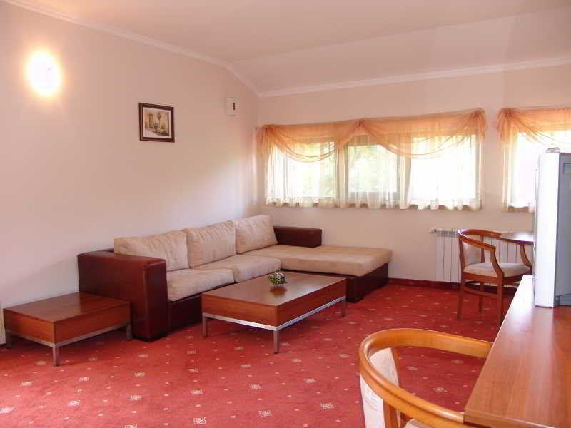 סטארוזגורסקי באני Hotel Izvor מראה חיצוני תמונה