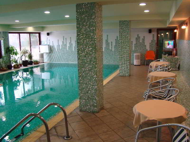 סטארוזגורסקי באני Hotel Izvor מראה חיצוני תמונה